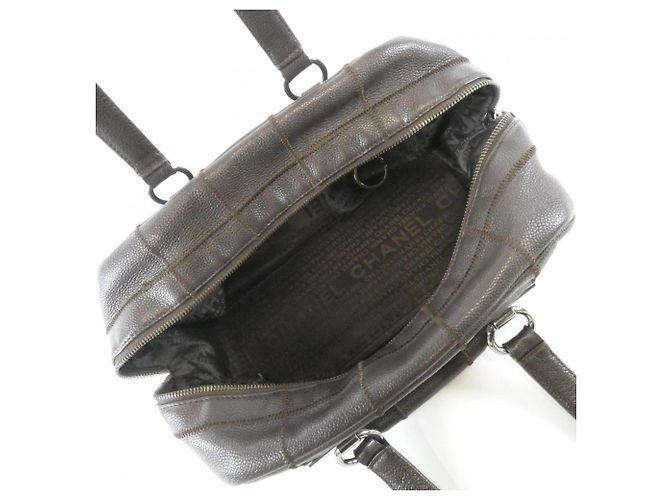 Borsa a tracolla Chanel 26135 in pelle di vitello granulata marrone - vista 8