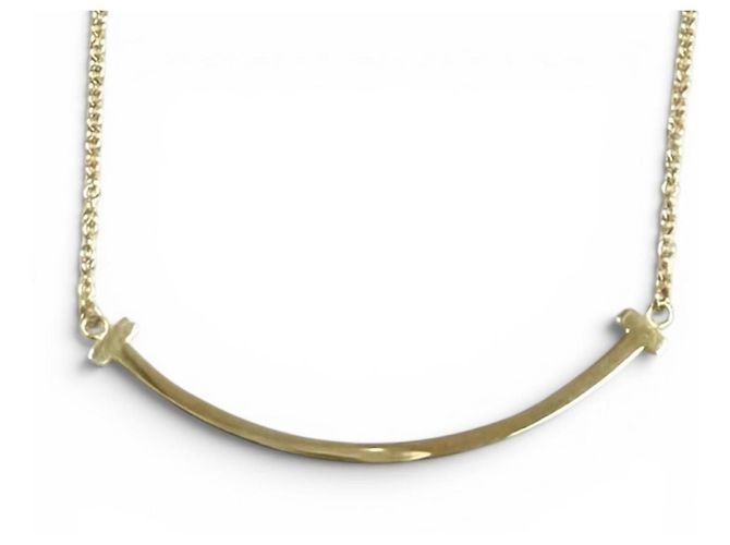 Tiffany & Co. Collana con Pendente Tiffany T Smile D'oro - vista 3