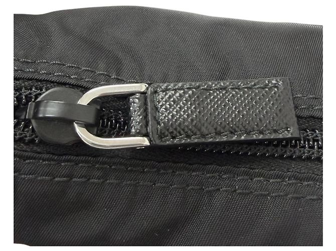 Borsa a tracolla Prada in pelle e Re-Nylon con logo triangolare Nero - vista 8