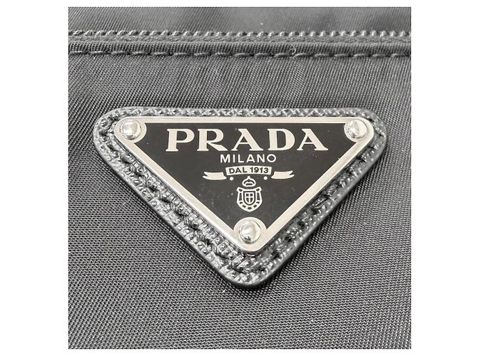 Borsa a tracolla Prada in pelle e Re-Nylon con logo triangolare Nero - vista 9