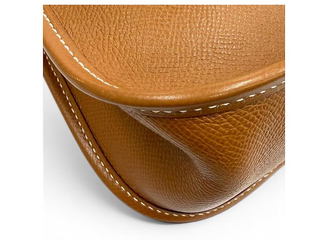 Hermès Borsa a tracolla HERMES Vespa PM Gold in pelle Courchevel D'oro - vista 8