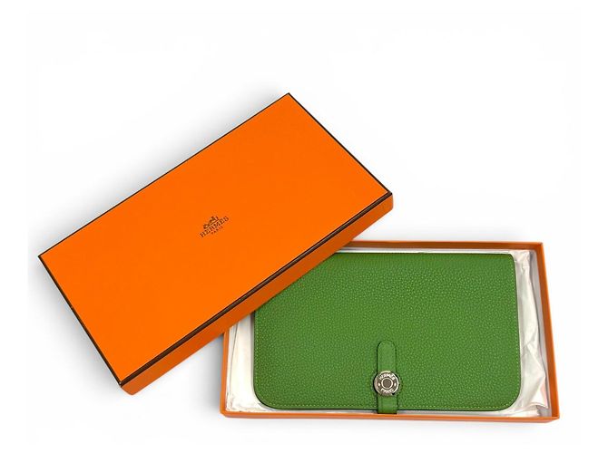 Hermès HERMES Dogon GM Duo Bamboo Togo Leather Long Wallet - vista 2