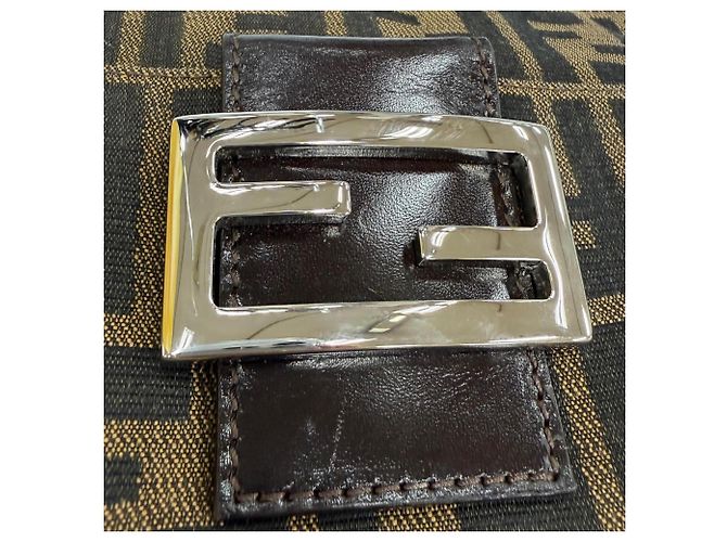 Zucca Fendi Vintage Leder-Schultertasche Braun - Ansicht 9