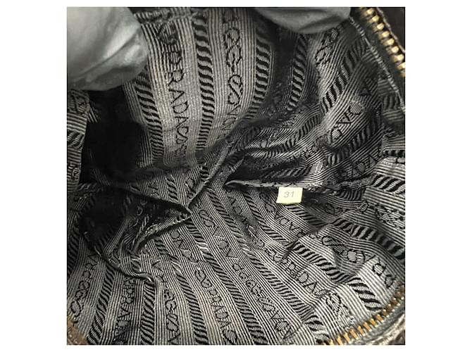 Tote Borsa a spalla PRADA con placca logo Triangle Marrone Nero - vista 10