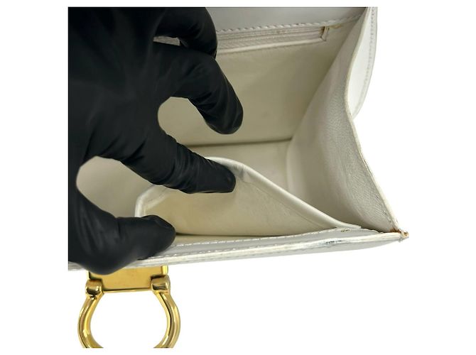 Céline CELINE Vintage Logo Handtasche aus Leder mit Gancini-Hardware Weiß - Ansicht 10