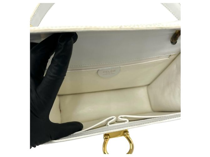 Céline CELINE Vintage Logo Handtasche aus Leder mit Gancini-Hardware Weiß - Ansicht 9