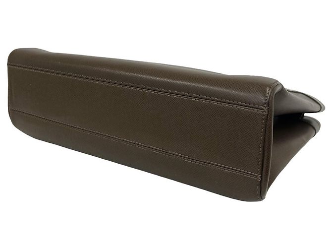 Borsa a mano Louis Vuitton Kasbek PM in pelle Taiga Marrone - vista 8