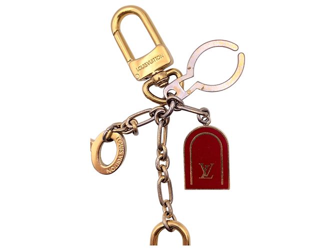 Louis Vuitton Portachiavi Cadenas in metallo oro e rosso D'oro - vista 3