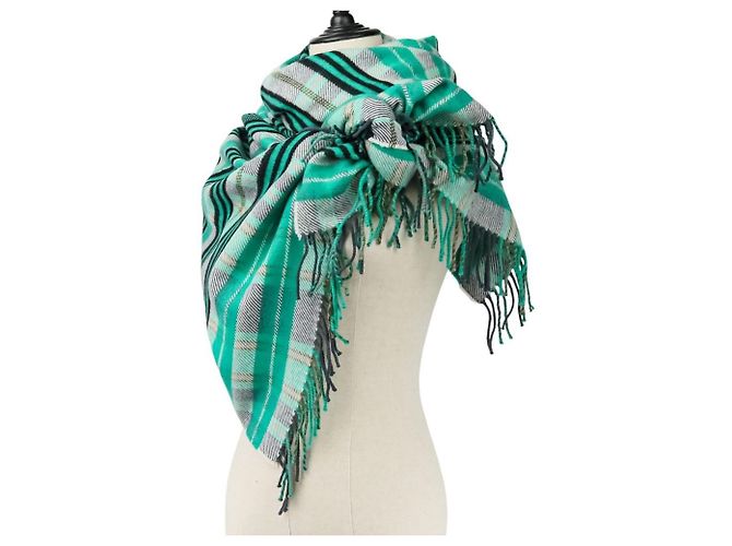 Hermès Hermes Stola Sciarpa Grande in Cashmere Verde - vista 3