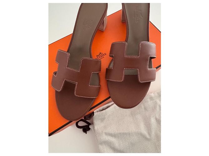 Oran Hermès Sandali Oasis Tacco Squadrato Pelle Marrone - vista 2