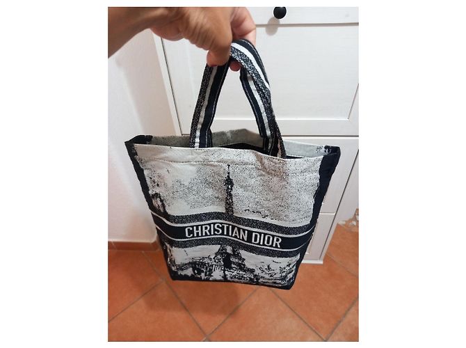 Christian Dior Borsa Tote "Paris" in Tela Nero Bianco - vista 5