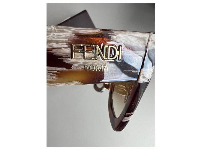 Fendi Cat-Eye Sonnenbrille Braun Weiß - Ansicht 9
