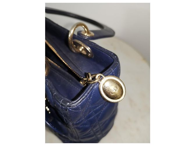 Borsa Christian Dior Lady Dior Medium in pelle blu scuro - vista 15