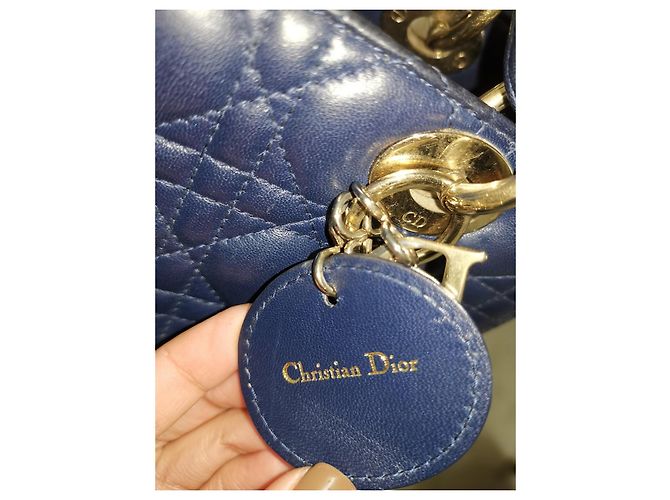 Borsa Christian Dior Lady Dior Medium in pelle blu scuro - vista 16