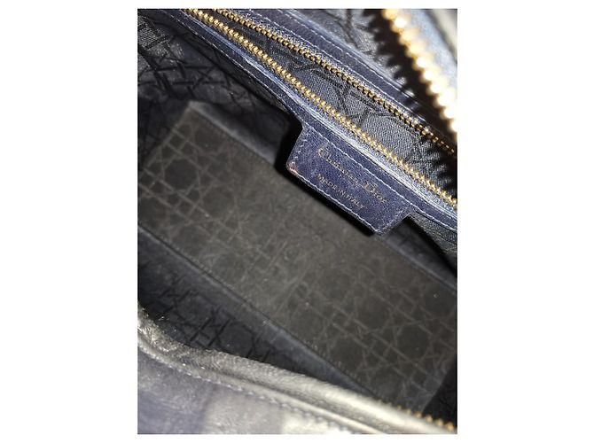 Borsa Christian Dior Lady Dior Medium in pelle blu scuro - vista 17