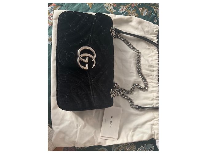 Gucci Marmont Borsa a tracolla in velluto Nero - vista 3