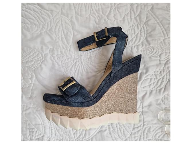 Stuart Weitzman Sandali wedge in denim Blu D'oro - vista 2