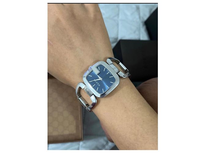 Reloj Gucci de acero con esfera azul Hardware de plata - vista 5