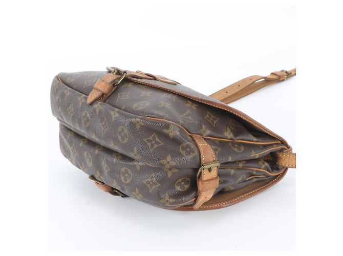 Borsa a tracolla in pelle Louis Vuitton Monogram Saumur 30 M42256 Marrone - vista 4