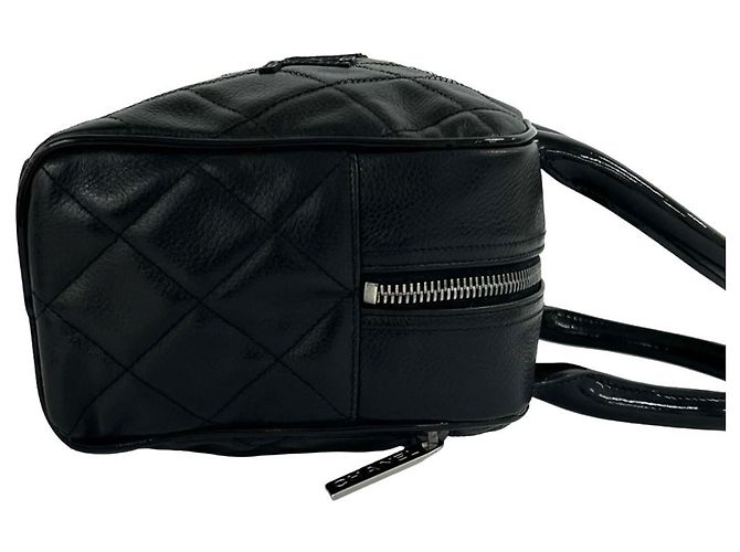 Borsa Mini Boston in pelle vernice con logo Chanel Nero - vista 6