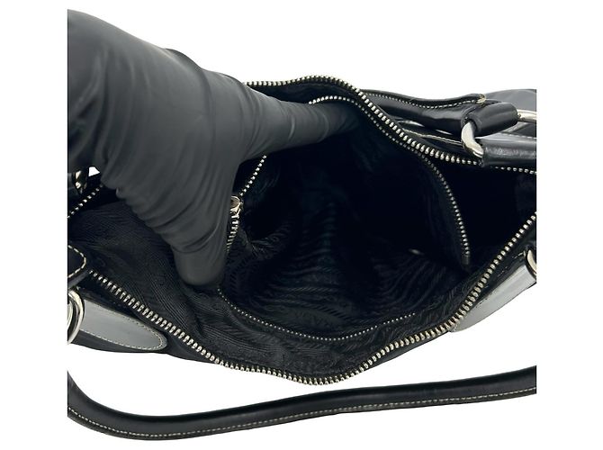 Tote Bolsa semi-ombro em nylon e couro com logo triângulo Prada Preto - vista 10
