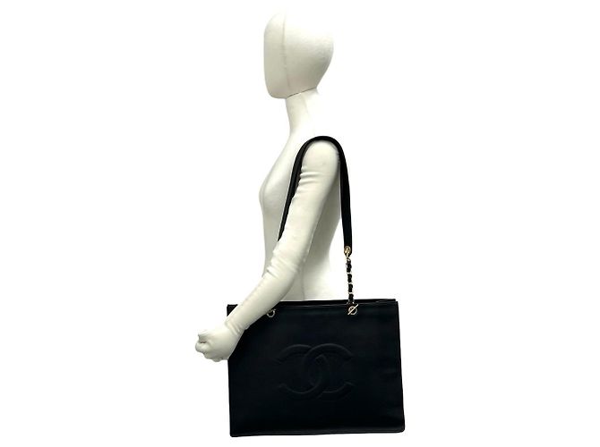 Borsa a spalla Chanel in pelle Caviar Nero - vista 2