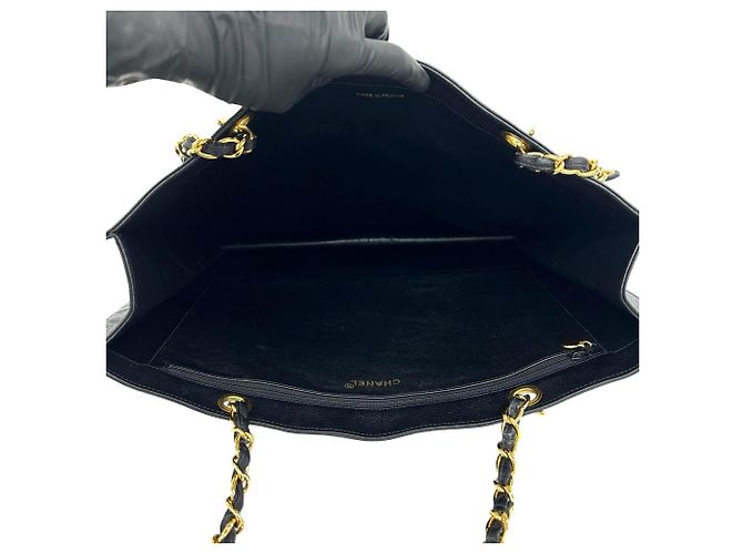 Borsa a spalla Chanel in pelle Caviar Nero - vista 9