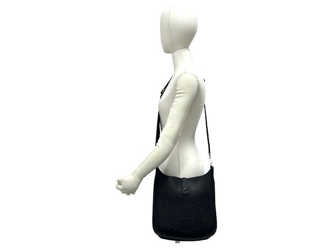 Hermès HERMES Evelyne 3PM Taurillon Clemence Borsa a Tracolla Tote Nero - vista 2
