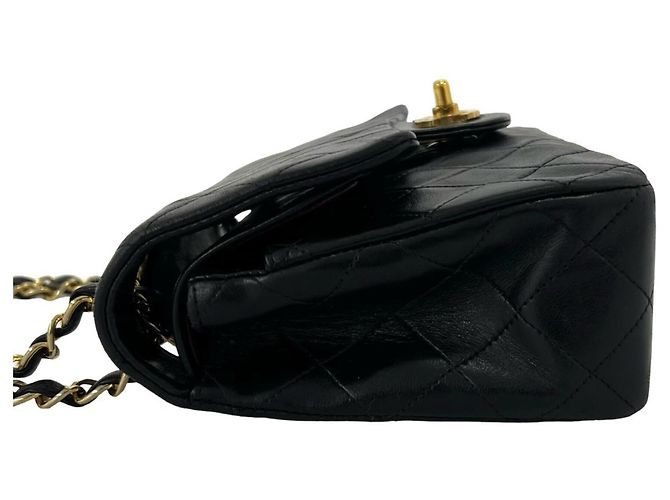 Borsa a tracolla Chanel Matelassé Coco Mark Double Flap Nero - vista 5