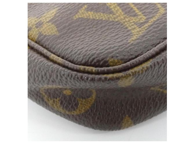 Louis Vuitton Monogram Pochette Accessoires Marrone - vista 2