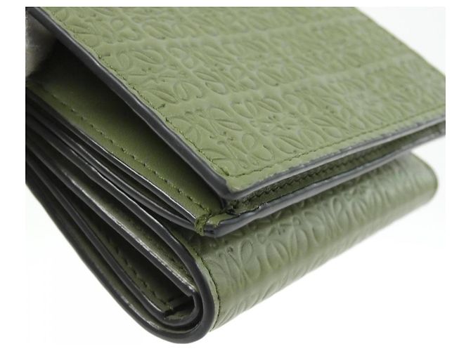 Portafoglio tri-fold Loewe in vitello verde - vista 4