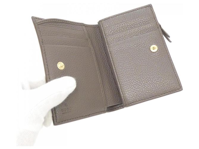 Cartera bi-fold Gucci GG Marmont Castaño Arena - vista 5