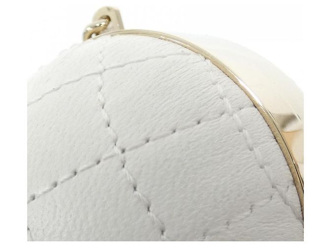 Charm per borsa Chanel AP4945 in pelle d'agnello Bianco - vista 5
