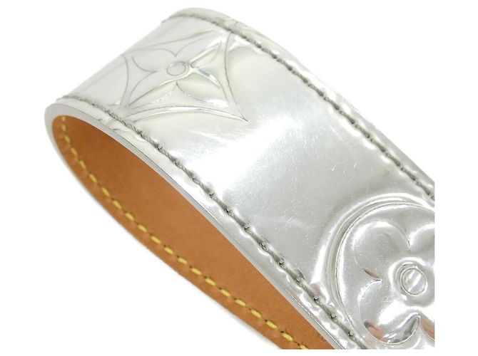 Louis Vuitton Vernis Dragonne LV Mirror Keyring MP3151 Prata - vista 2