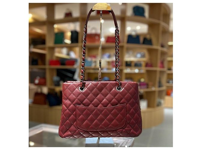 Borsa Chanel GST Grand Shopping Tote Rossa Pelle Caviar - vista 2