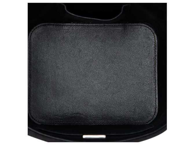 Chanel Vanity con manico e catena in pelle Caviar matelassé nera CC Nero - vista 4