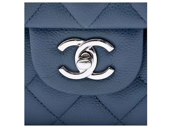 Chanel Blue Jumbo Classic Caviar Double Flap - vista 5