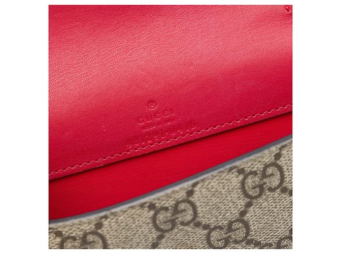 Gucci Mini GG Supreme Cherry Crossbody Beige - vista 5