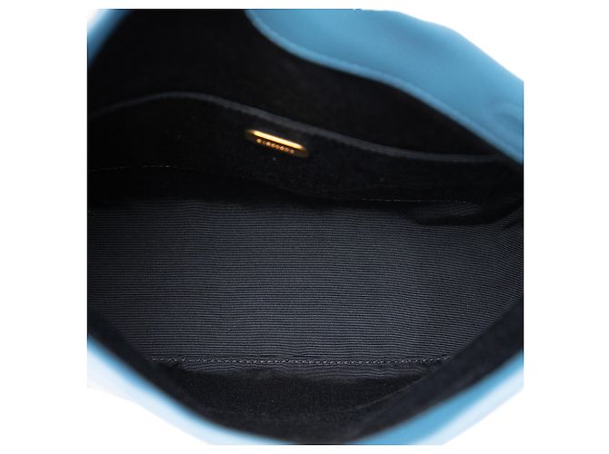 Clutch a patta Burberry Blue Medium in pelle con ricamo Equestrian Knight e spilla di sicurezza Blu scuro - vista 4