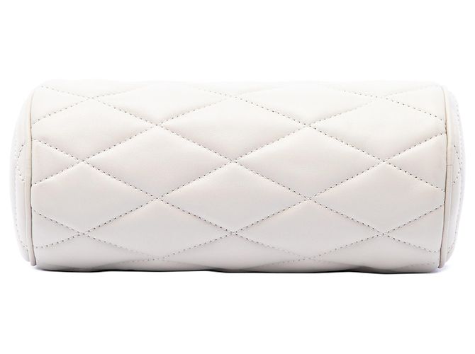 Saint Laurent Sade Tube Bag Mini aus gestepptem Lammleder in Weiß Aus weiß - Ansicht 3