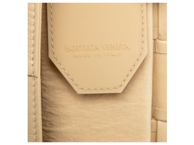 Bottega Veneta Borsa a tracolla Cassette in Nappa Intrecciato Brown Candy - vista 5