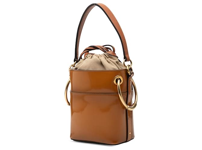 Mini borsa a secchiello Roy in vernice marrone Chloé Caramello - vista 2