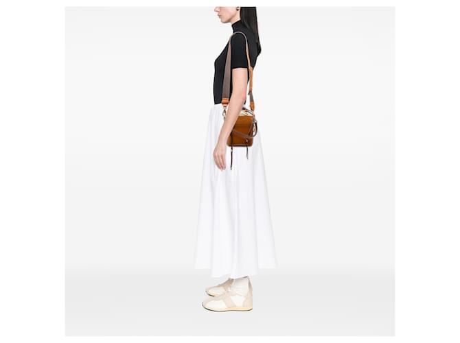 Mini borsa a secchiello Roy in vernice marrone Chloé Caramello - vista 6