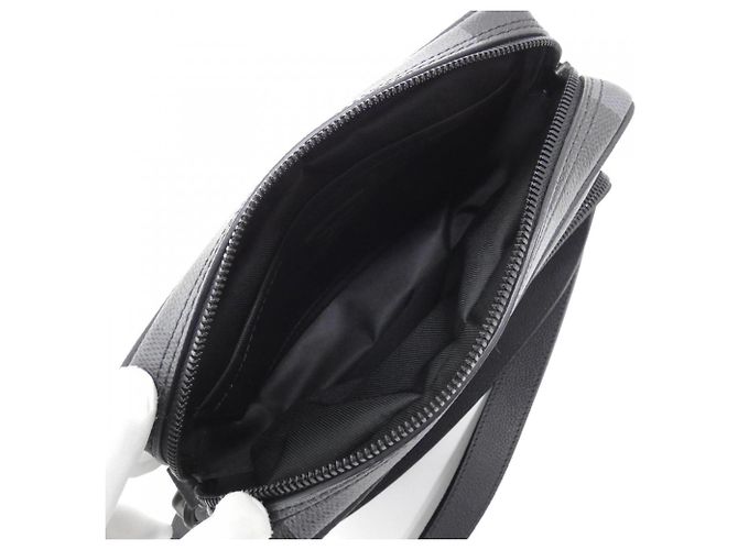 Borsa a tracolla Louis Vuitton Damouflage Nile Messenger Nero - vista 5