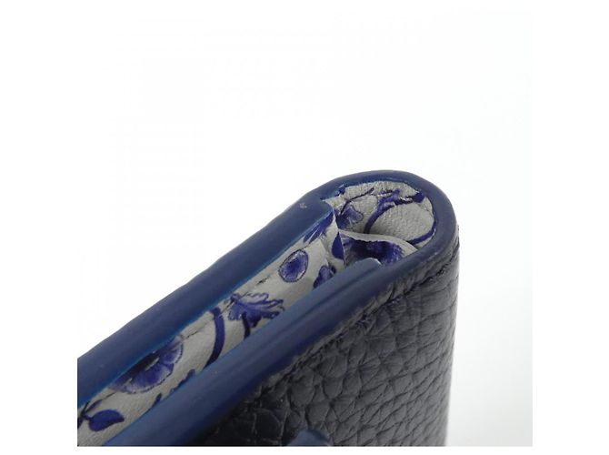 Louis Vuitton Taurillon Portefeuille Capucines Compact Wallet Marineblau - vista 3