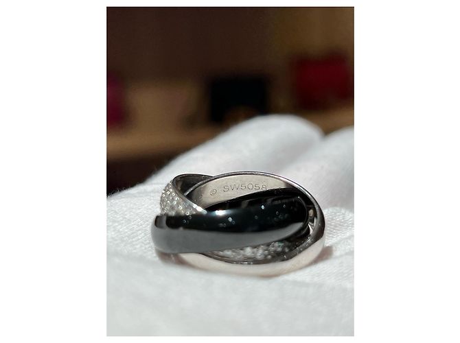 Anello Cartier Trinity Diamanti e Ceramica Nera Nero Bianco Silver hardware - vista 4