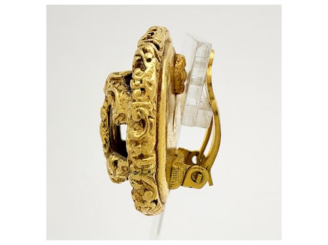Orecchini a clip Chanel Gold D'oro - vista 2