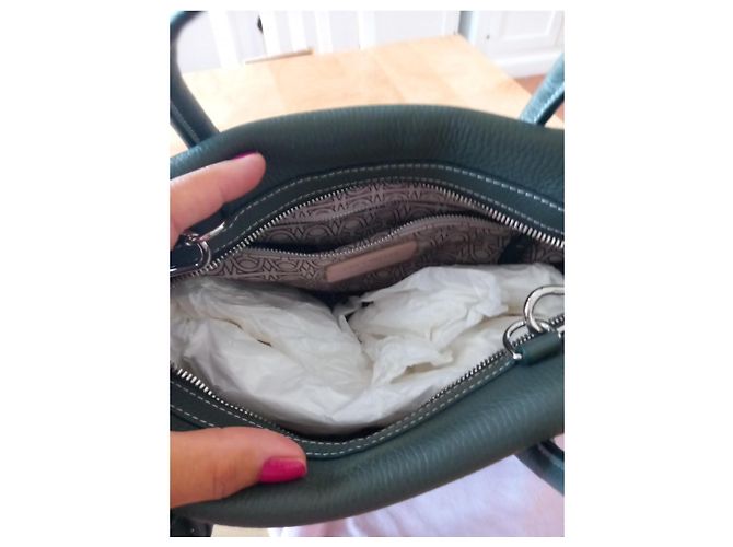 Autre Marque Coccinelle Green Hammered Leather Handbag - view 4