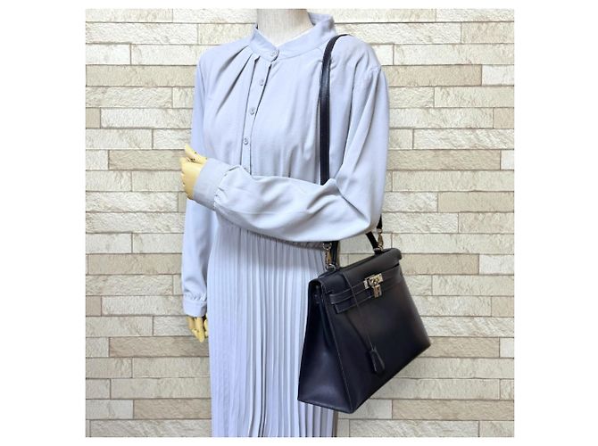 Hermès Borsa a tracolla Hermes Kelly 32 Blu Blu navy - vista 2