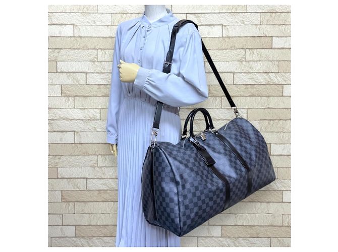 Louis Vuitton Keepall 55 Bandoulière Damier Graphite Boston Bag Marrone Nero - vista 2